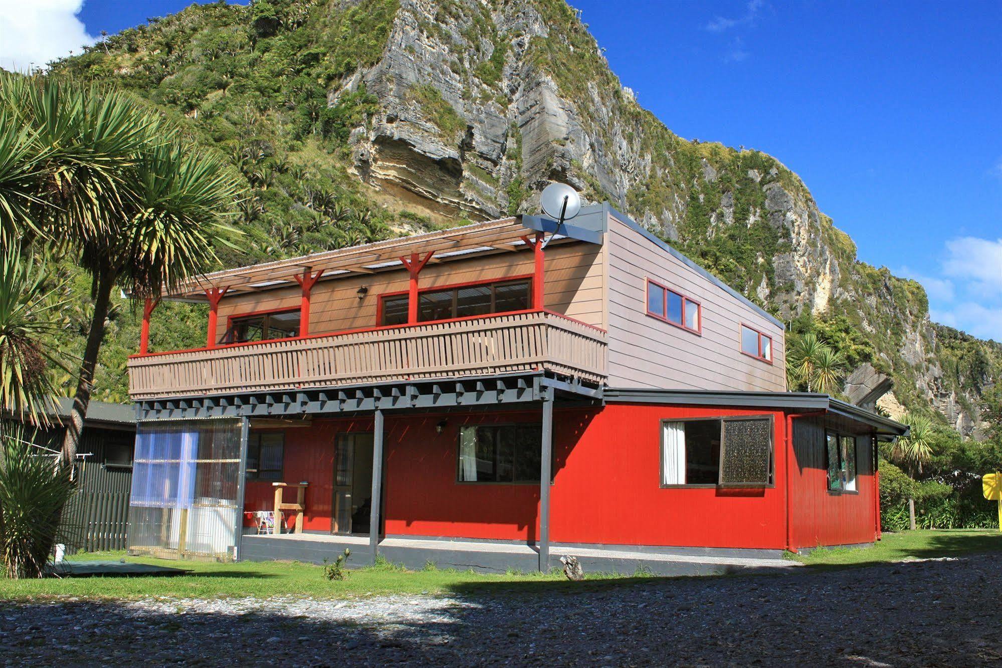 Te Hui House Hostel Punakaiki Buitenkant foto