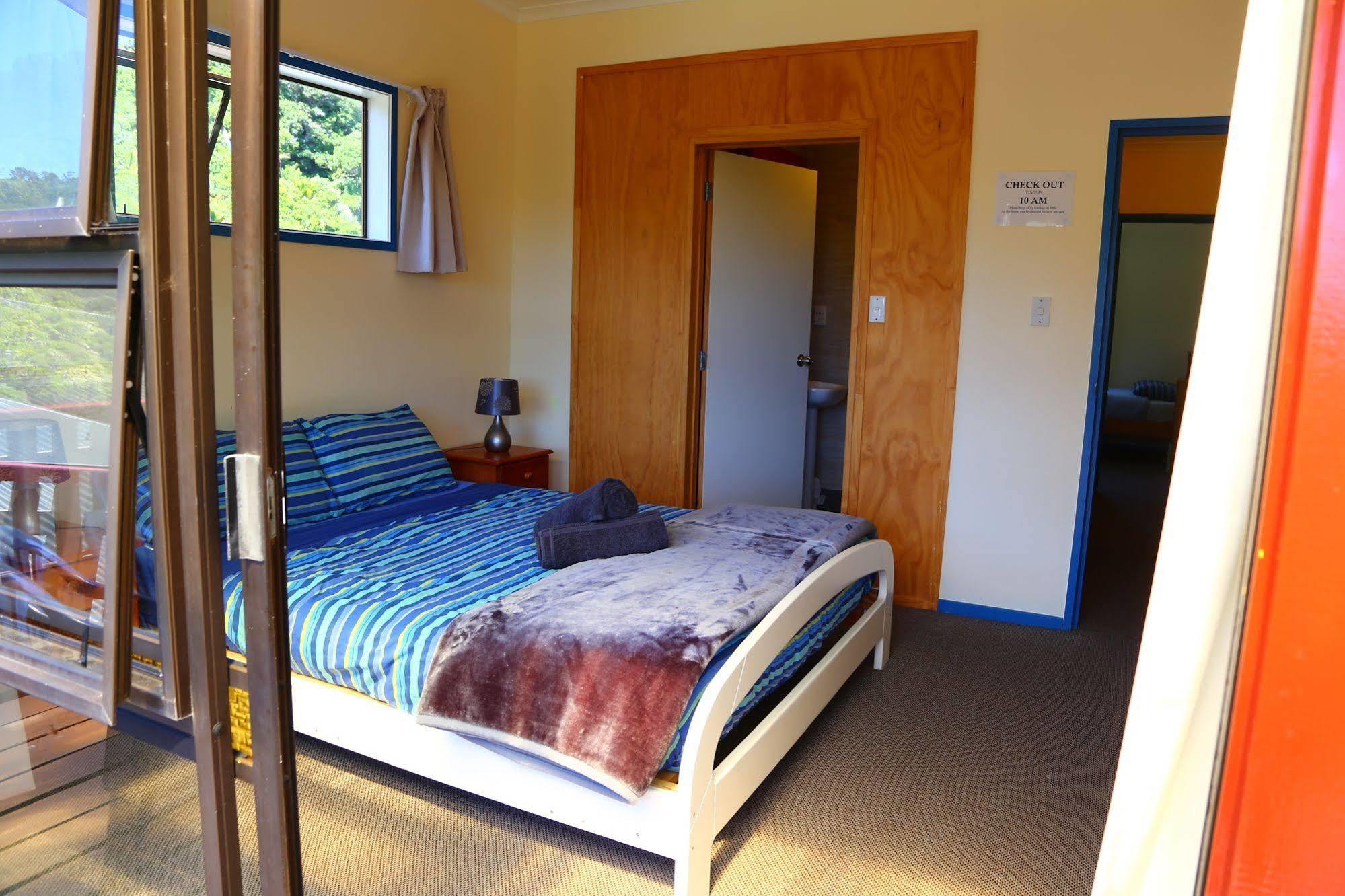 Te Hui House Hostel Punakaiki Buitenkant foto